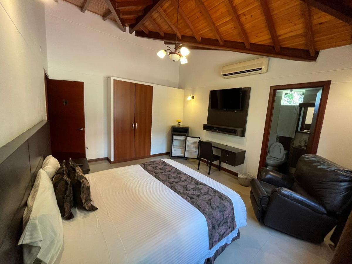 Serenity Suites Casa Boutique Букараманґа Екстер'єр фото