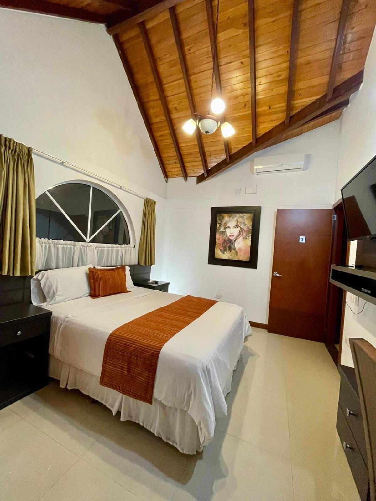 Serenity Suites Casa Boutique Букараманґа Екстер'єр фото