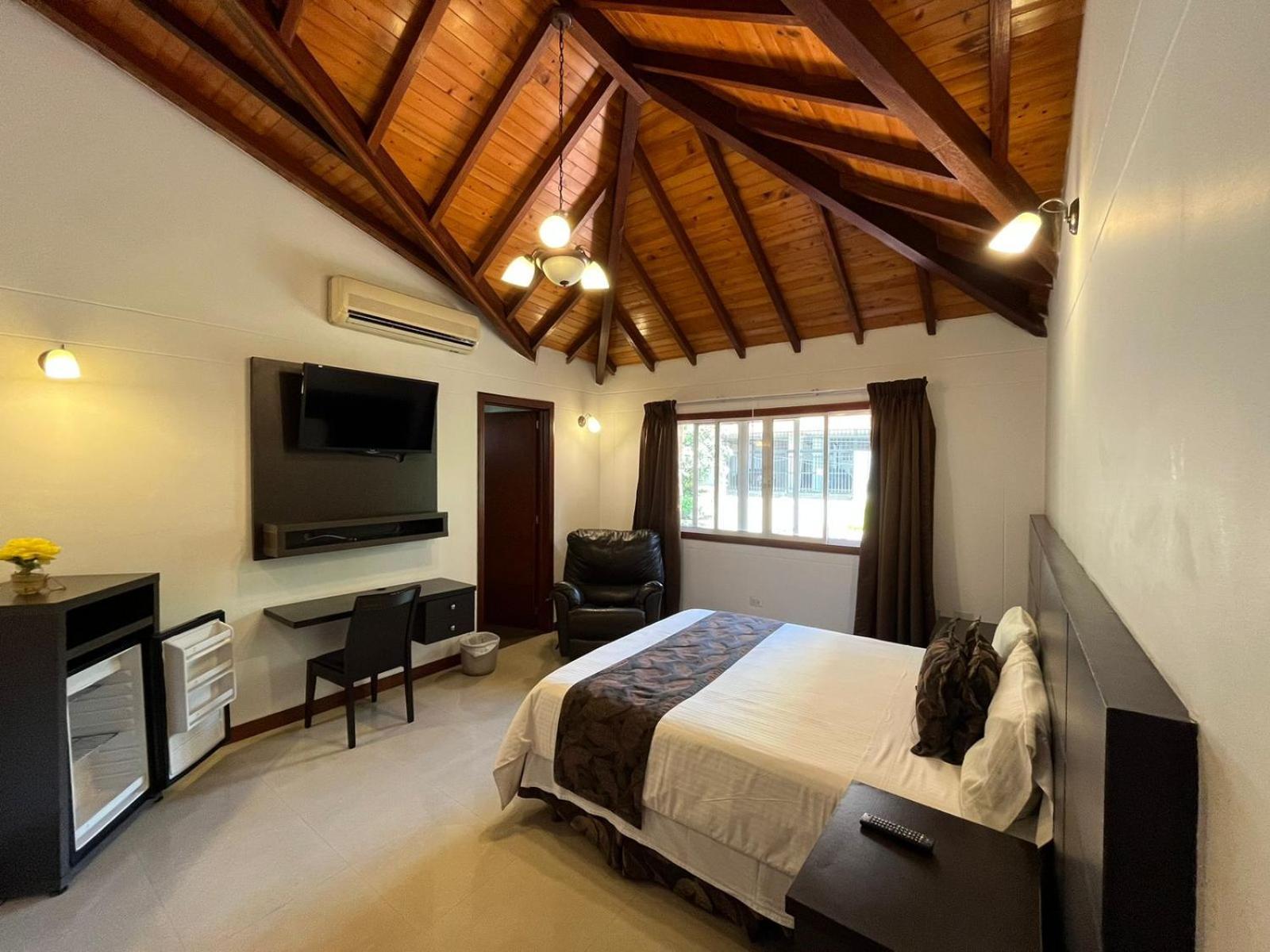 Serenity Suites Casa Boutique Букараманґа Екстер'єр фото